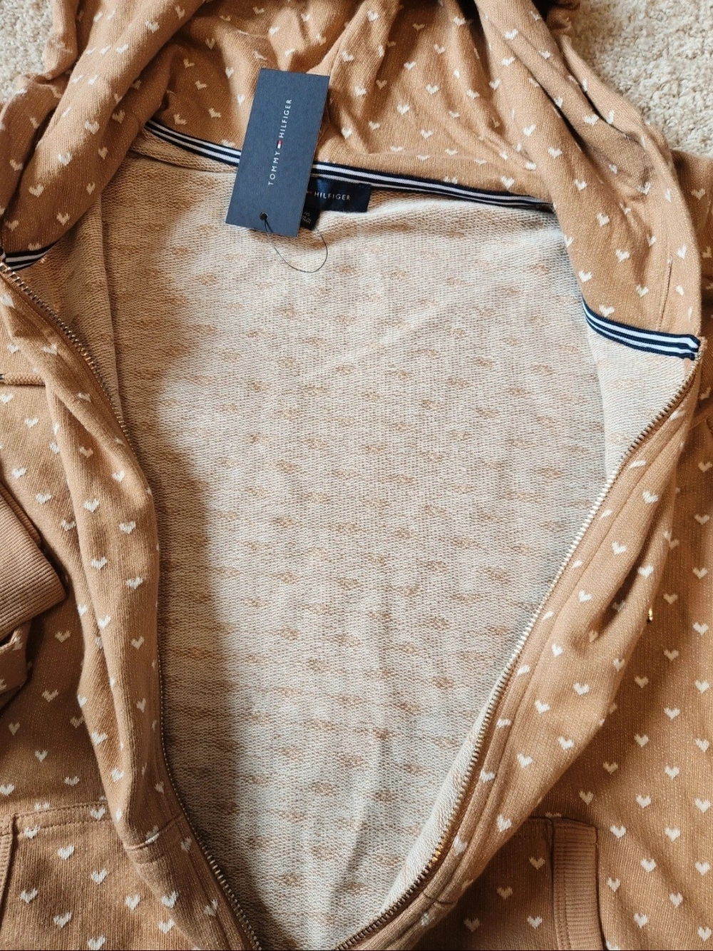 Tommy Hilfiger 100% Cotton Zip-up Tan Hoodie with Tiny White Heart Print - Picture 13 of 16